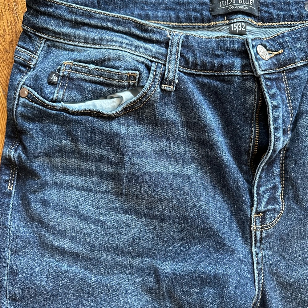 Judy Blue 15/32 Boyfriend Fit Jeans